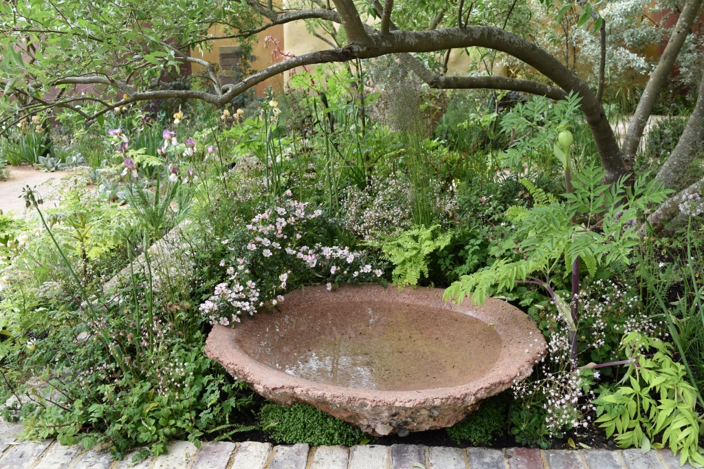 A garden water basin at the Chelsea Flower Show - designed by Sarah Price